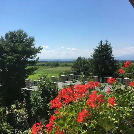 בית הארחה Castello Della Bastia