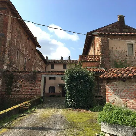 Castello Della Bastia Affittacamere *