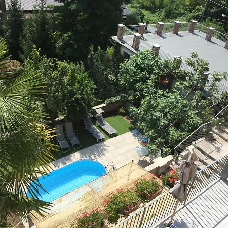 בית הארחה Castello Della Bastia Balocco