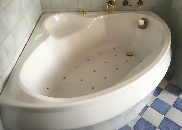 בית הארחה Castello Della Bastia