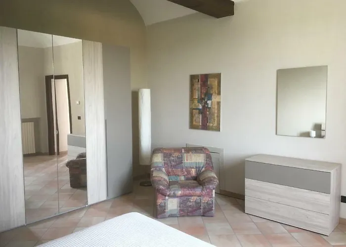 בית הארחה Castello Della Bastia *