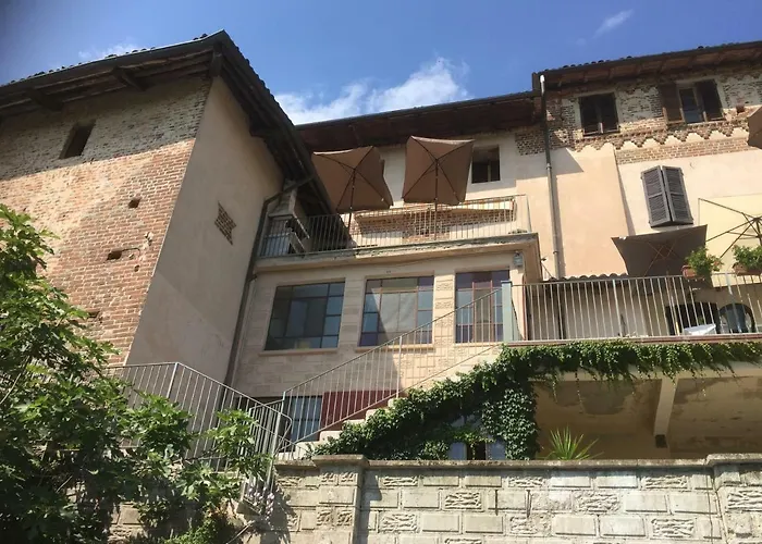 Castello Della Bastia Pensión Balocco