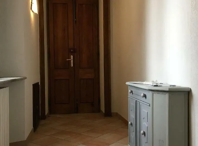 Castello Della Bastia בית הארחה