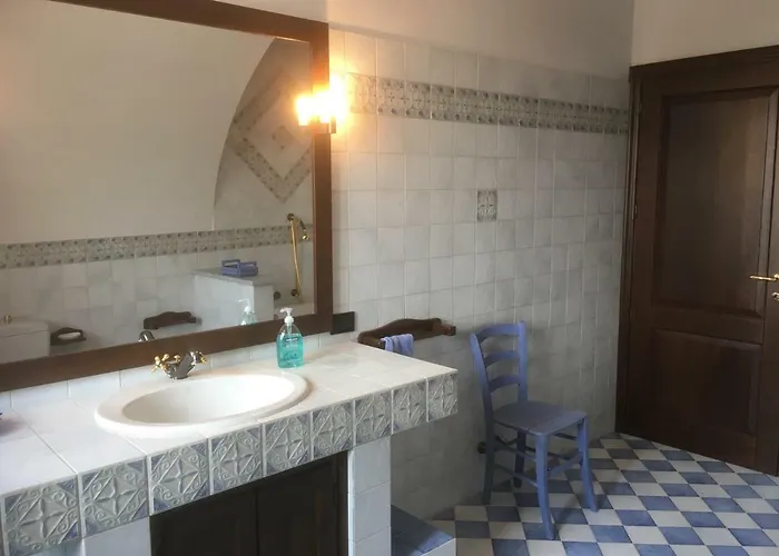 בית הארחה Castello Della Bastia Balocco