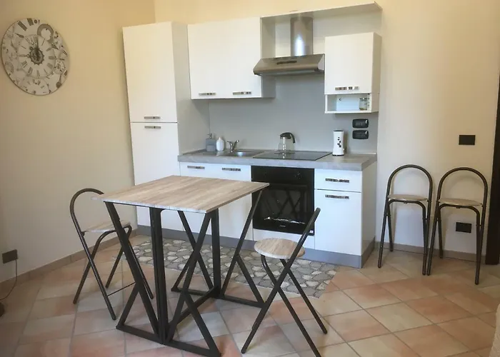 בית הארחה Castello Della Bastia Balocco