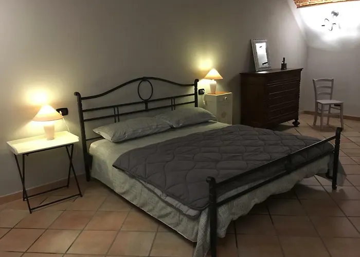 בית הארחה Castello Della Bastia *