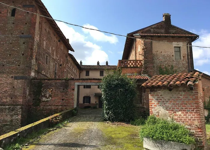 Castello Della Bastia Pensión *