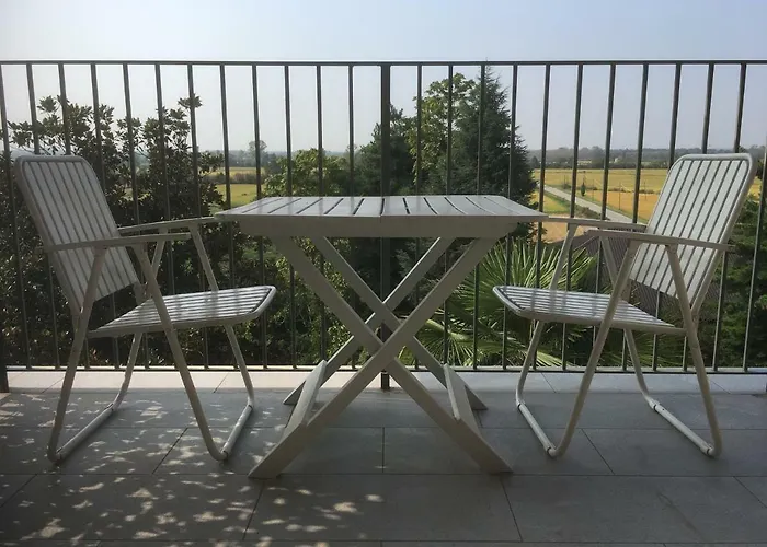 Pensión Castello Della Bastia *